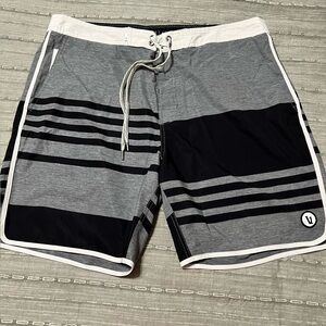 Vuori Men’s Cruise Boardshort